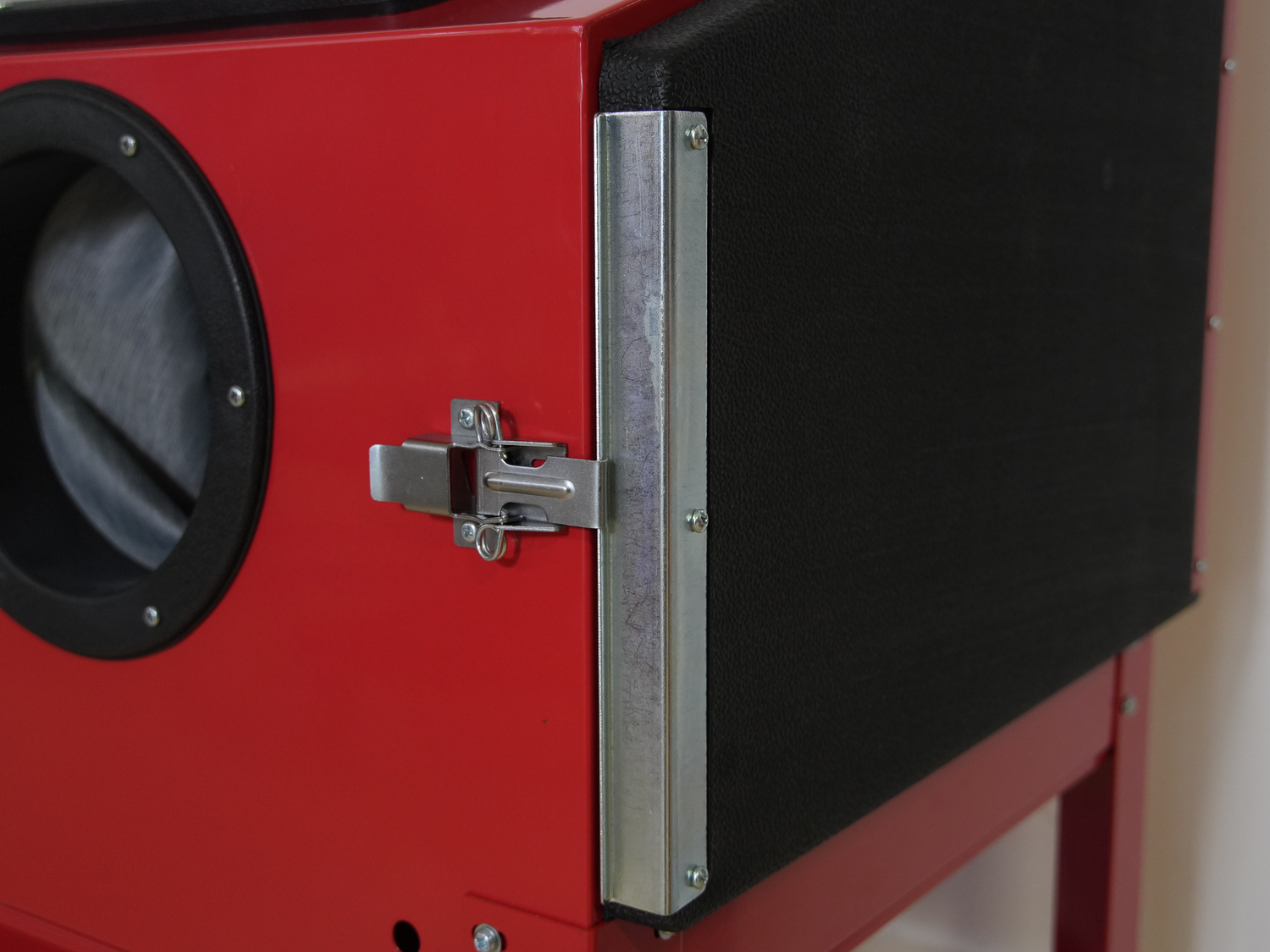 220L Sandstrahlkabine – Strahlgerät für Werkstatt & Industrie