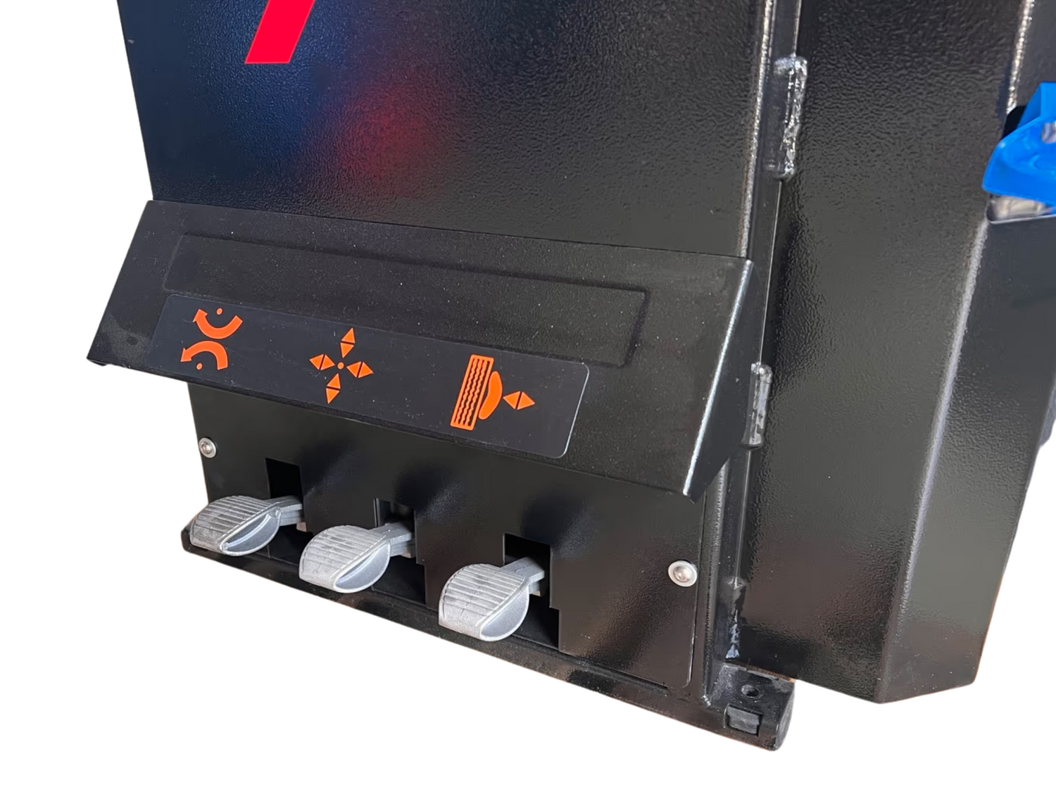 Reifenwechselmaschine mit linkem Hilfsarm BRAND 7