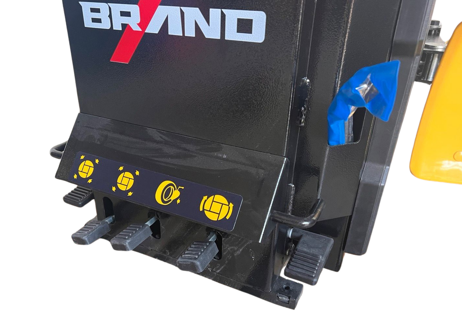 Reifenwechselmaschine mit einfachem Arm BRAND7